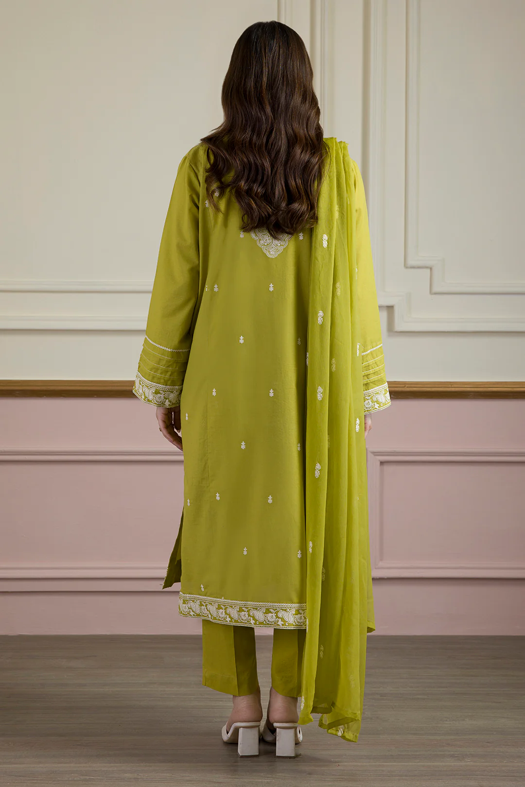 Embroidered Kurta Dupatta Trouser - 2612 - Image 11