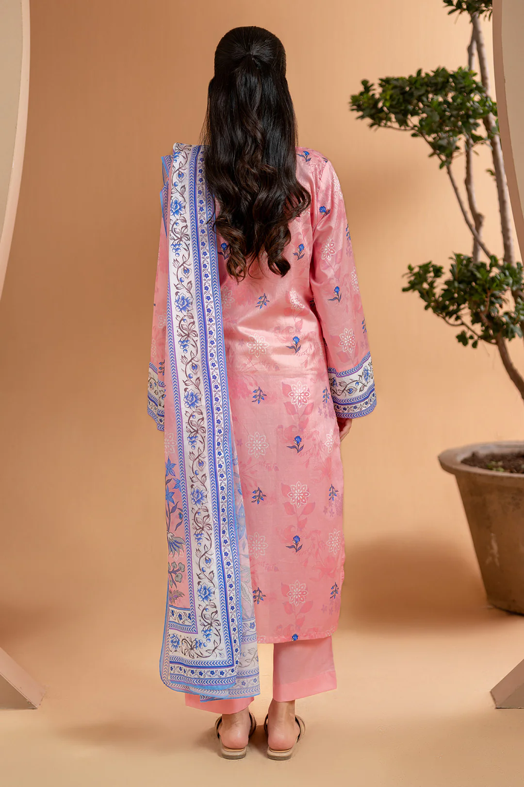 Kurta Dupatta Trouser - 2144 - Image 8