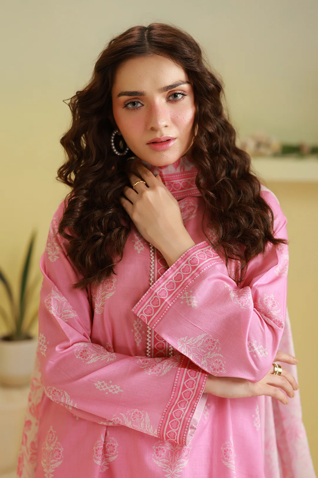 Kurta Dupatta Trouser - 2178 - Image 2