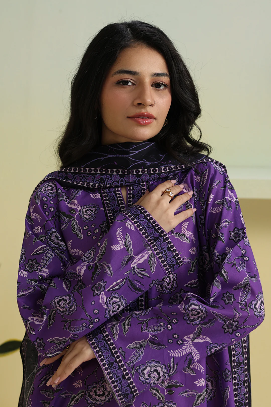Kurta Dupatta Trouser - 2444 - Image 2