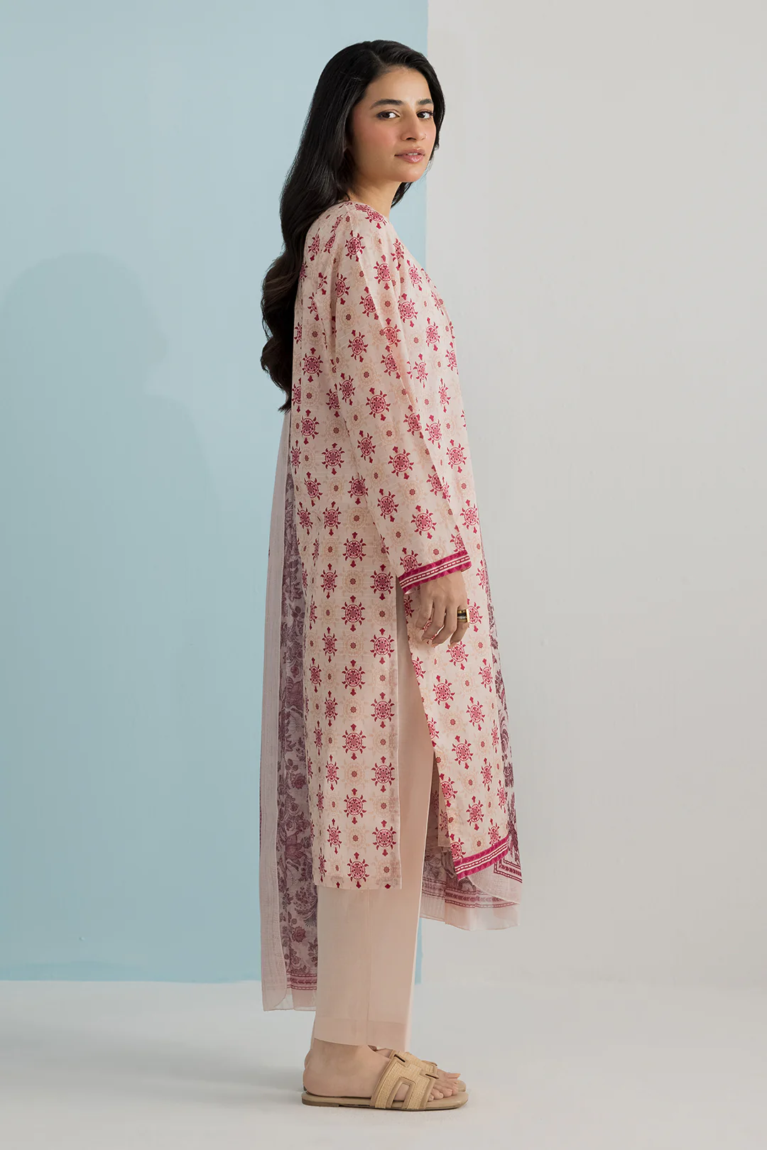 Kurta Dupatta Trouser - 2474 - Image 5