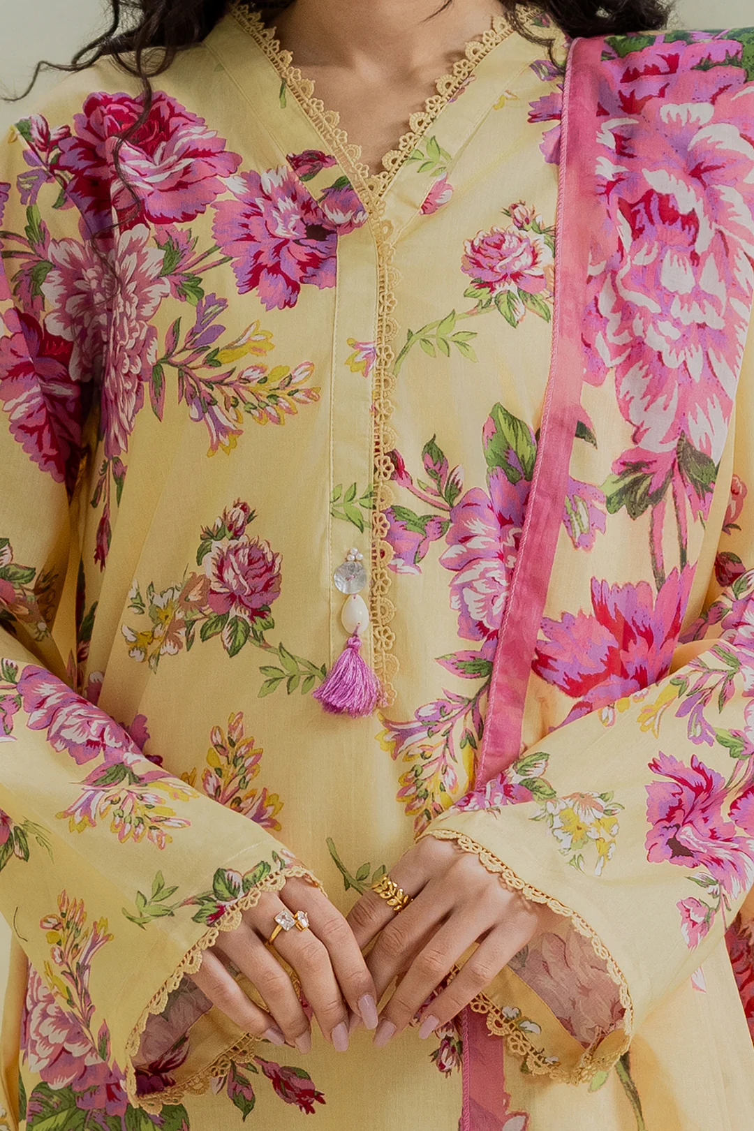 Kurta Dupatta Trouser - 2475 - Image 2