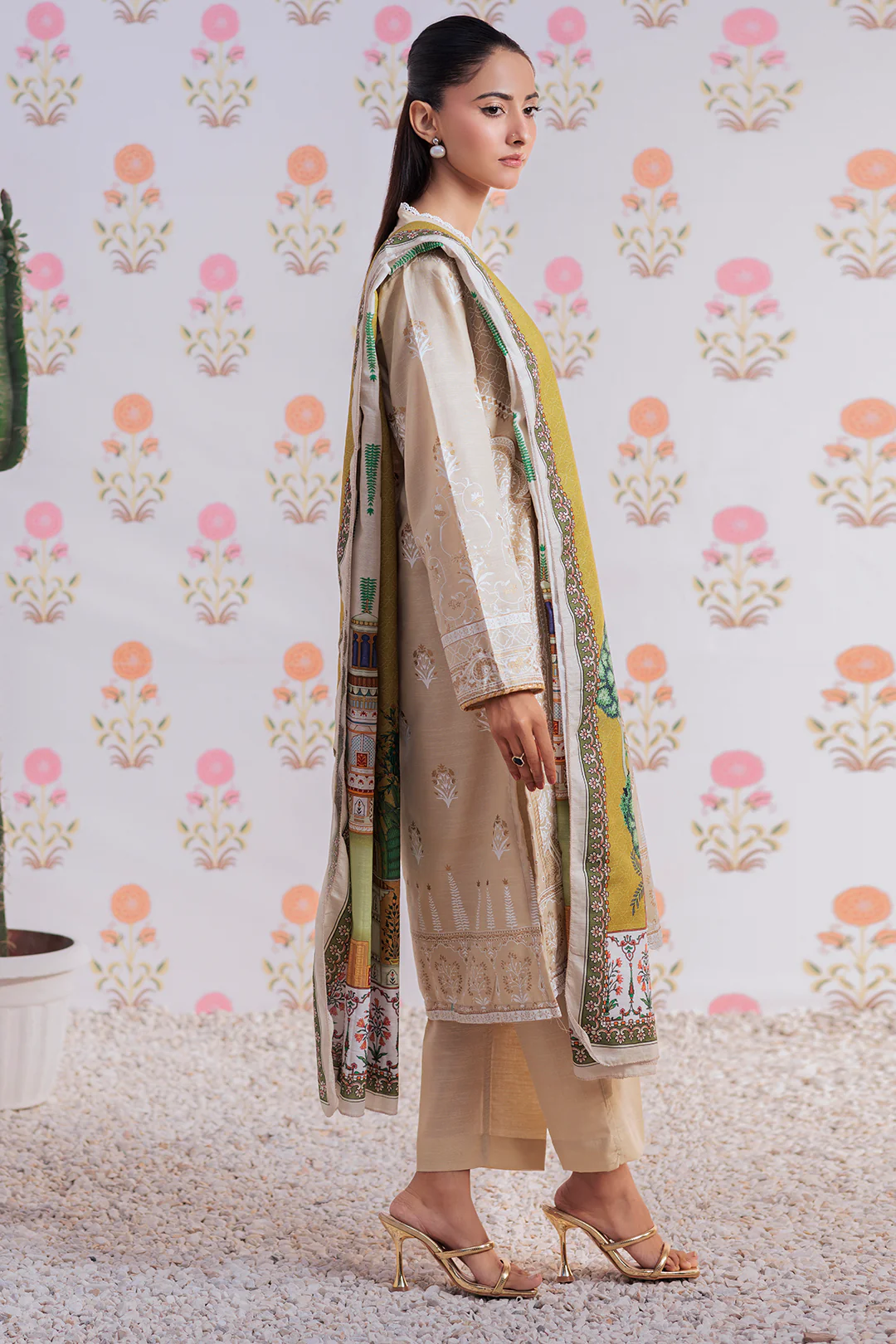 Embroidered Kurta Dupatta Trouser - 2950 - Image 5