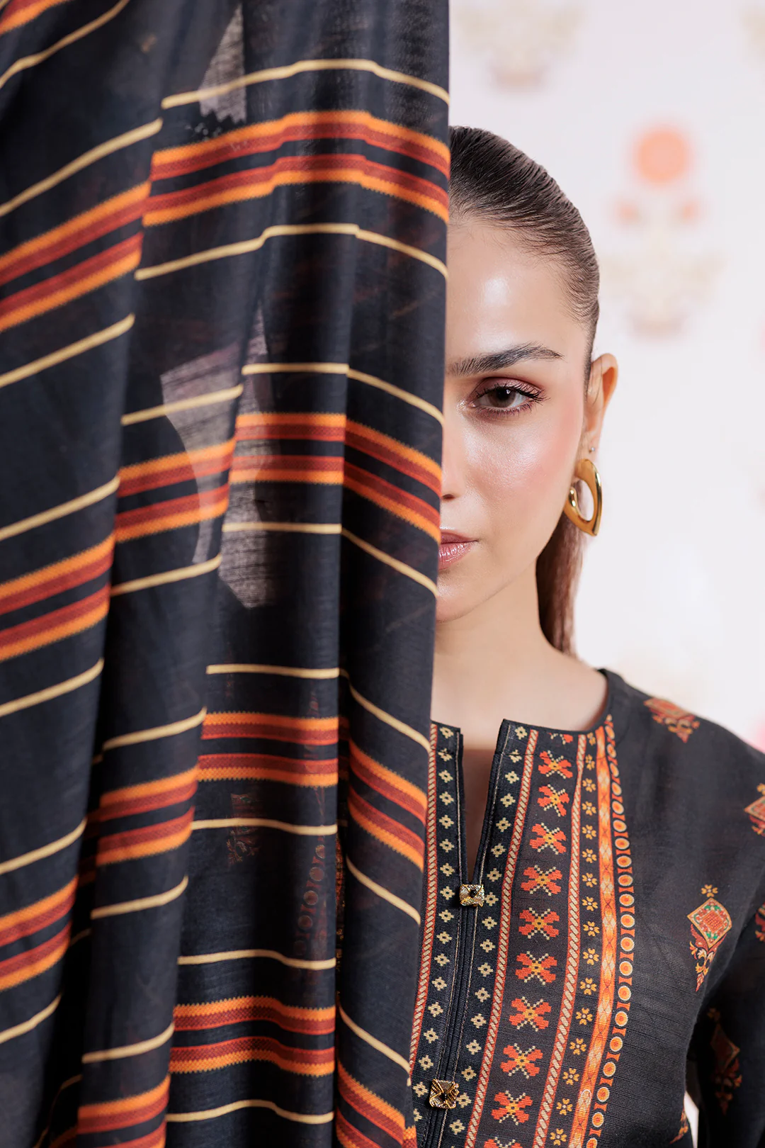 Kurta Dupatta Trouser - 3073 - Image 14