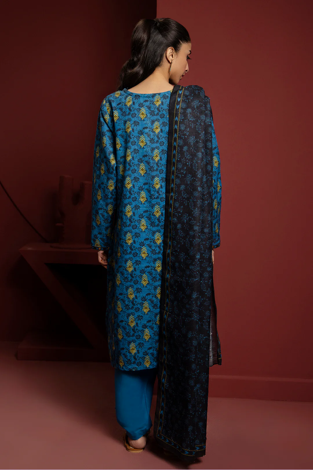 Kurta Dupatta Trouser - 3115 - Image 6