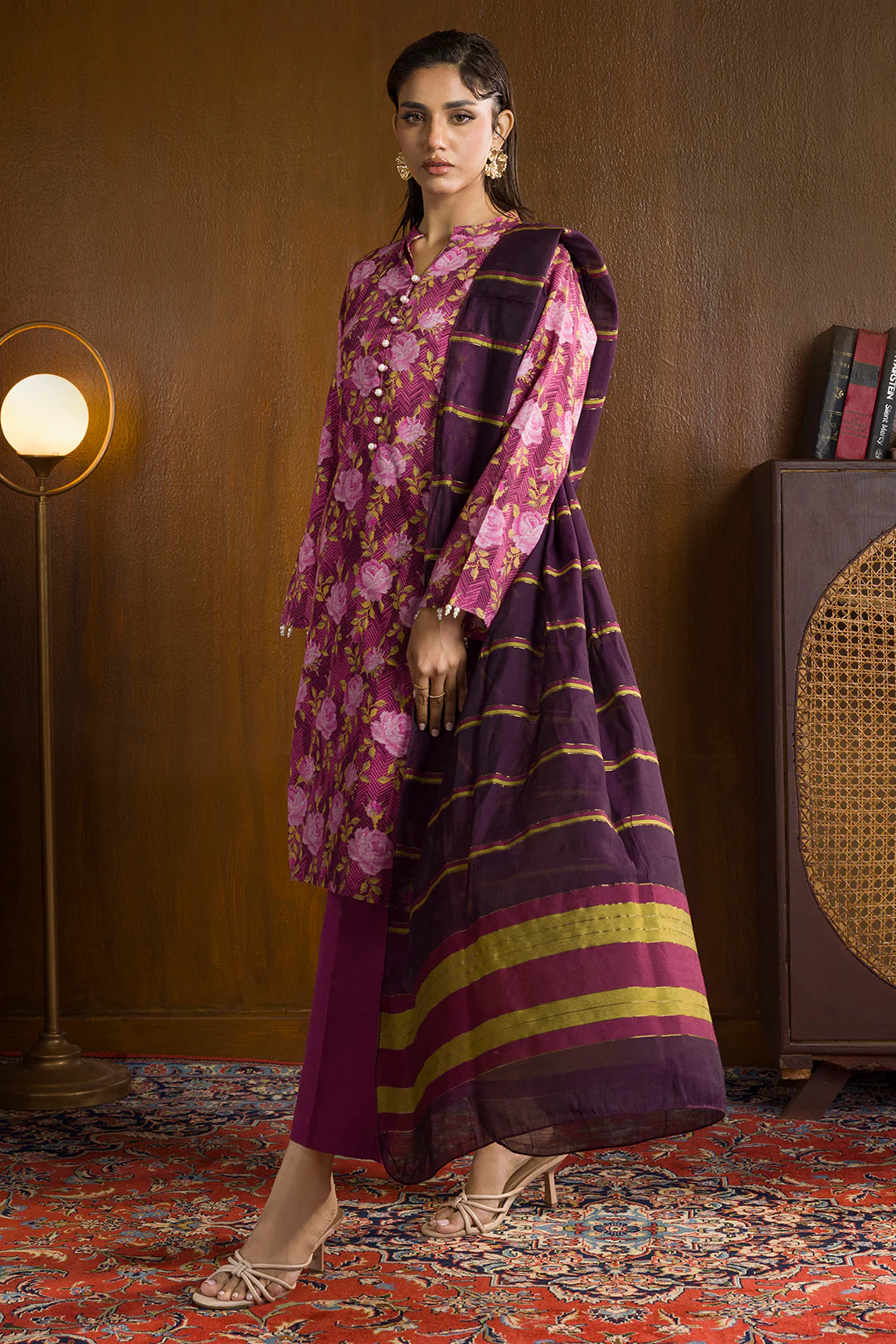 Kurta Dupatta Trouser - 3154 - Image 9