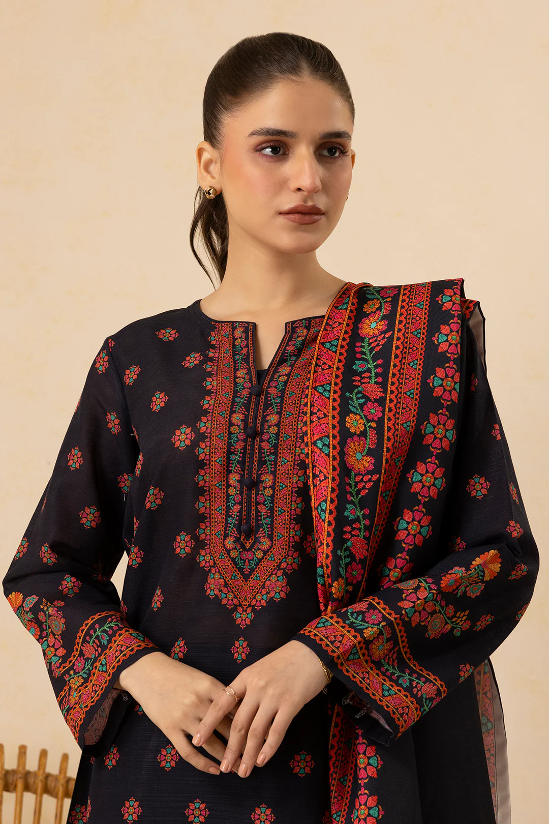 Kurta Dupatta Trouser - 2696 - Image 2