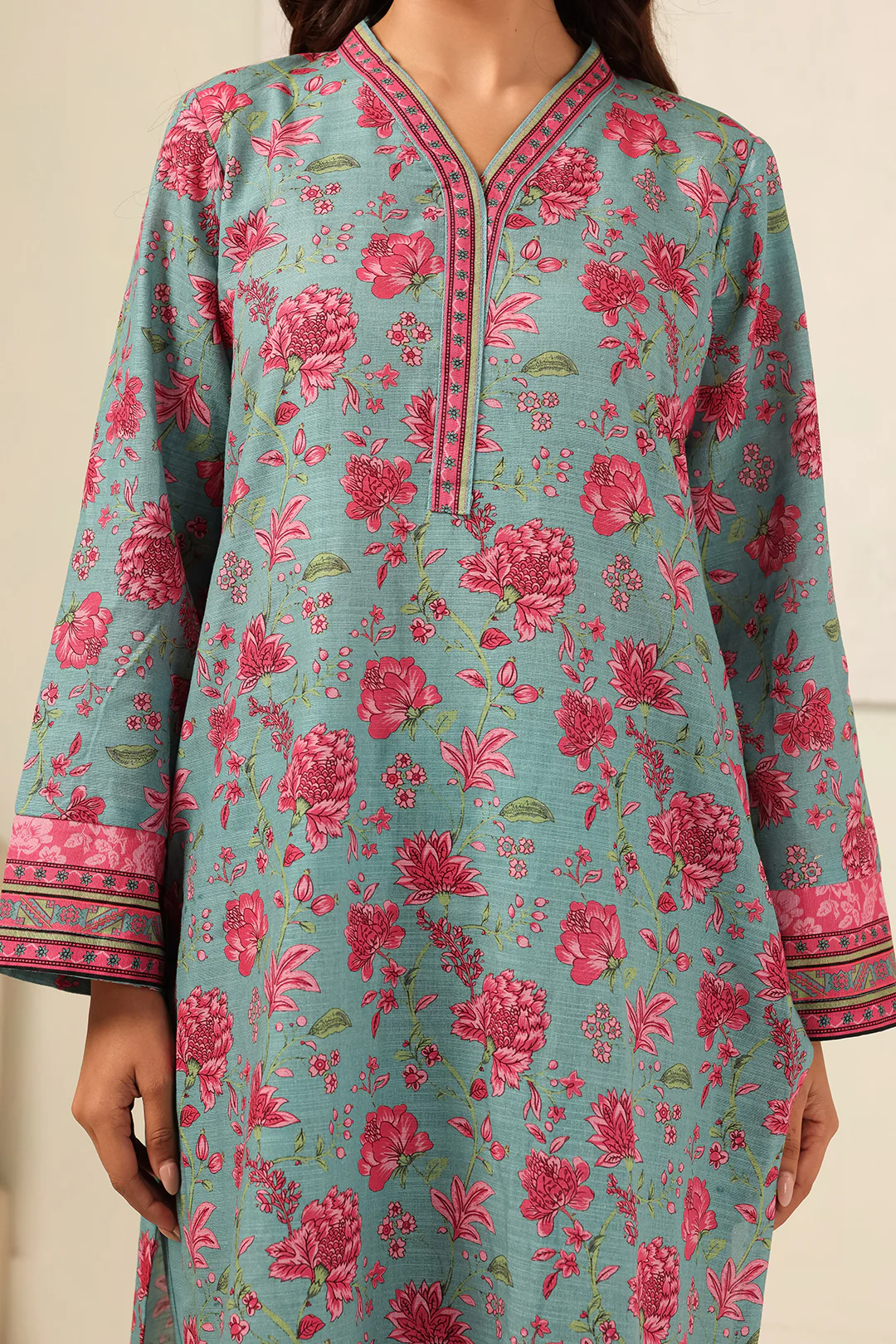 Kurta Dupatta Trouser - 2698 - Image 3