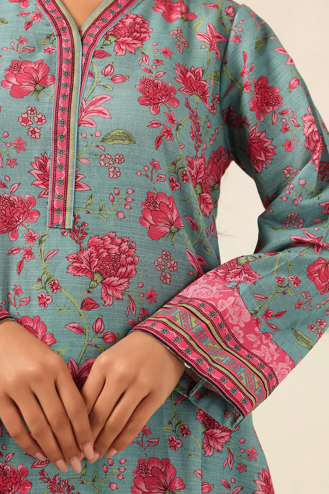 Kurta Dupatta Trouser - 2698 - Image 4