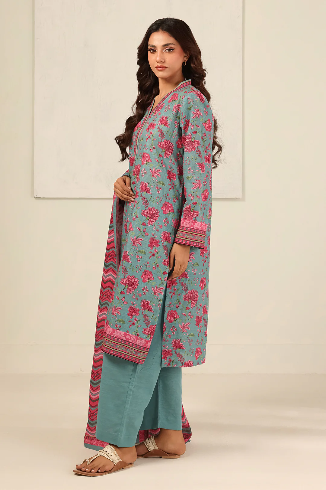 Kurta Dupatta Trouser - 2698 - Image 5