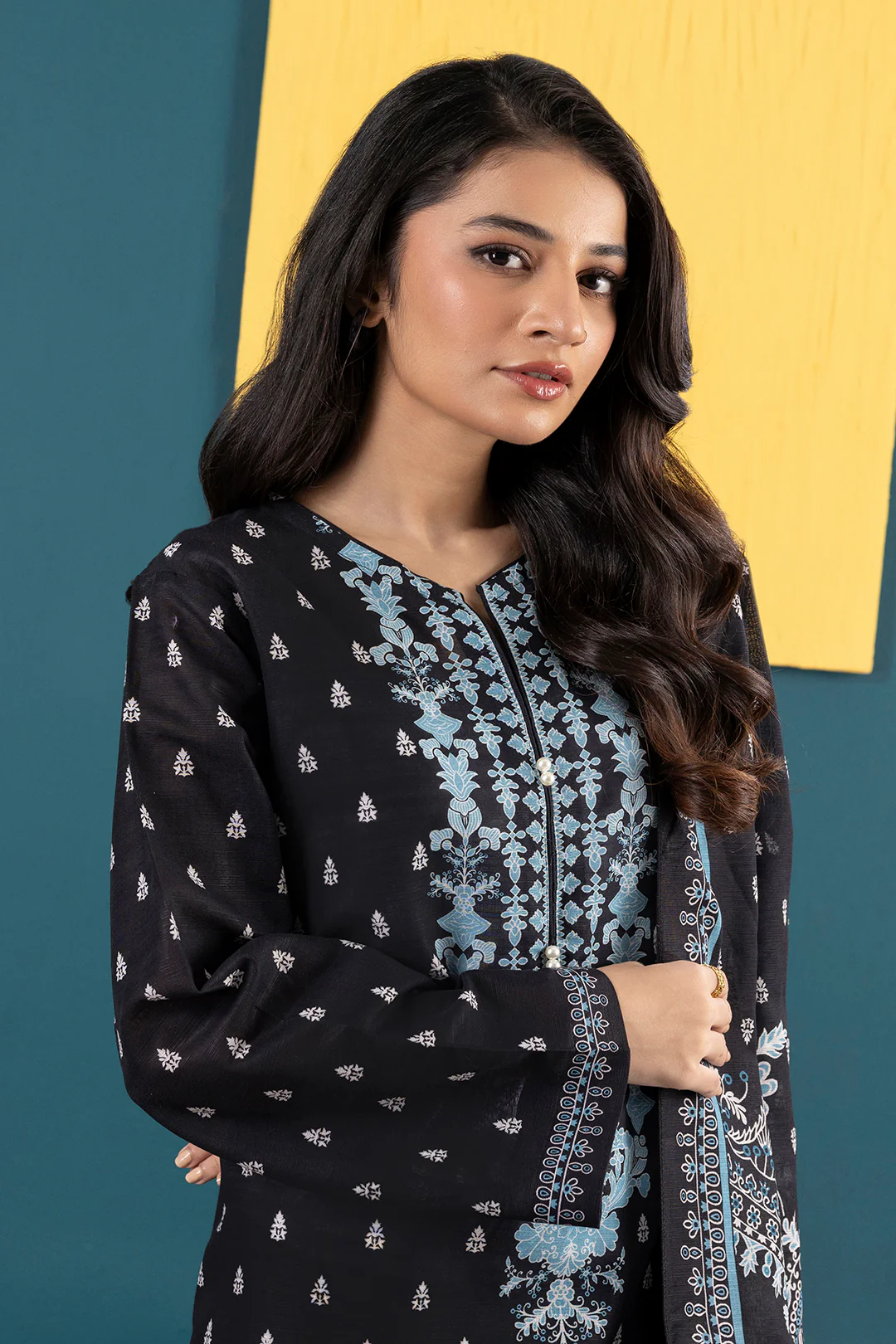 Kurta Dupatta Trouser - 2703 - Image 4