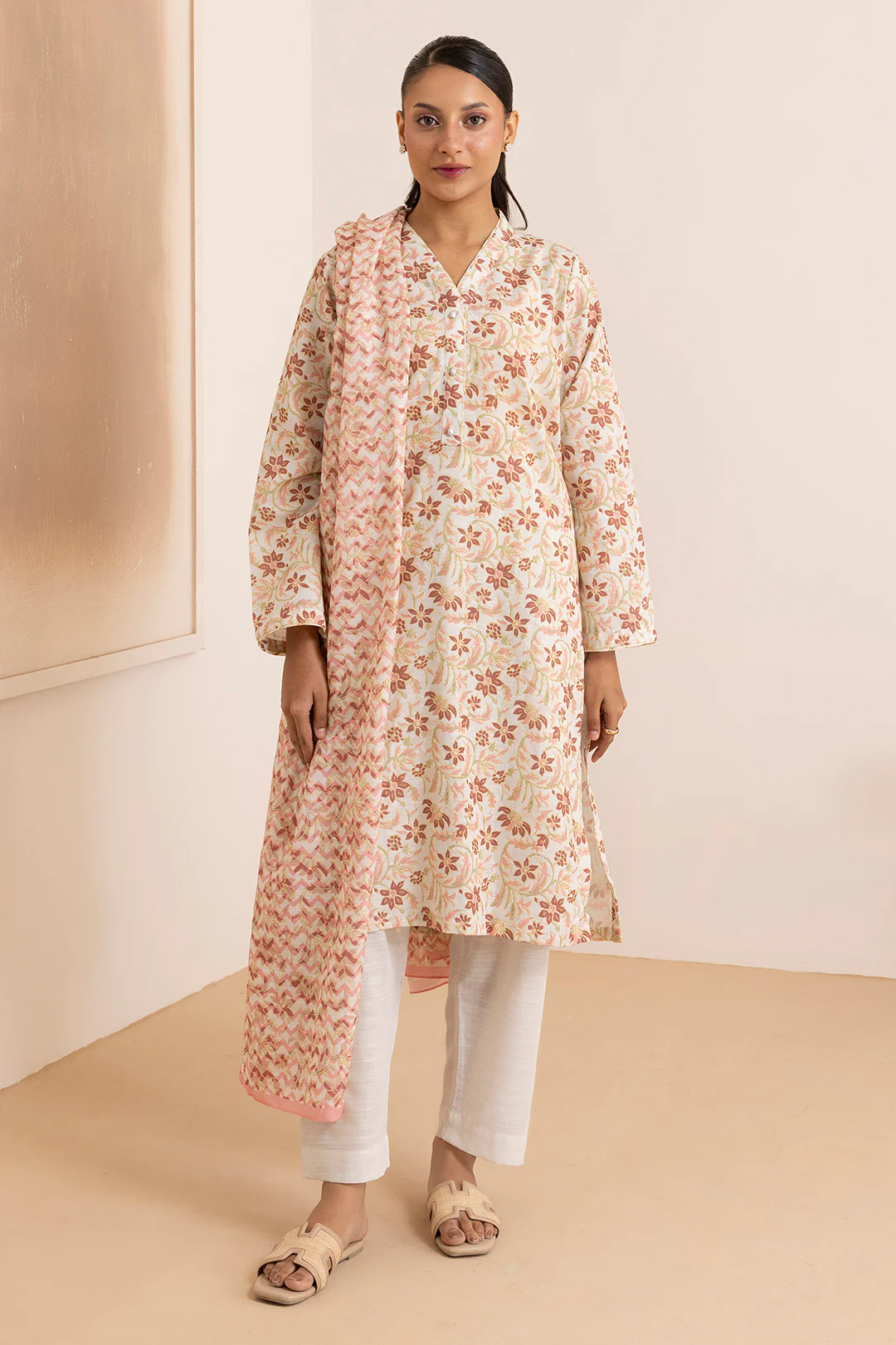 Kurta Dupatta Trouser - 2864