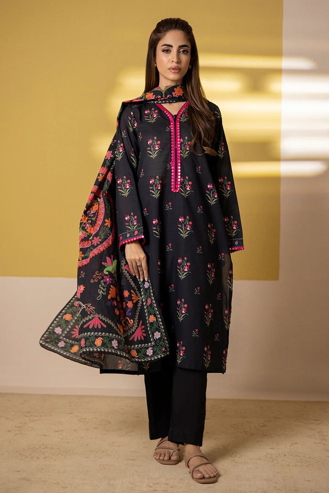 Kurta Dupatta - 3197 - Image 2