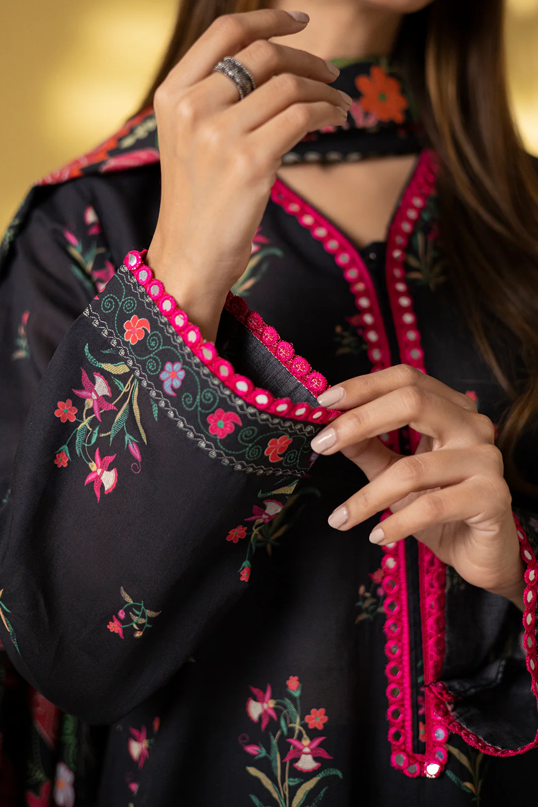 Kurta Dupatta - 3197 - Image 4