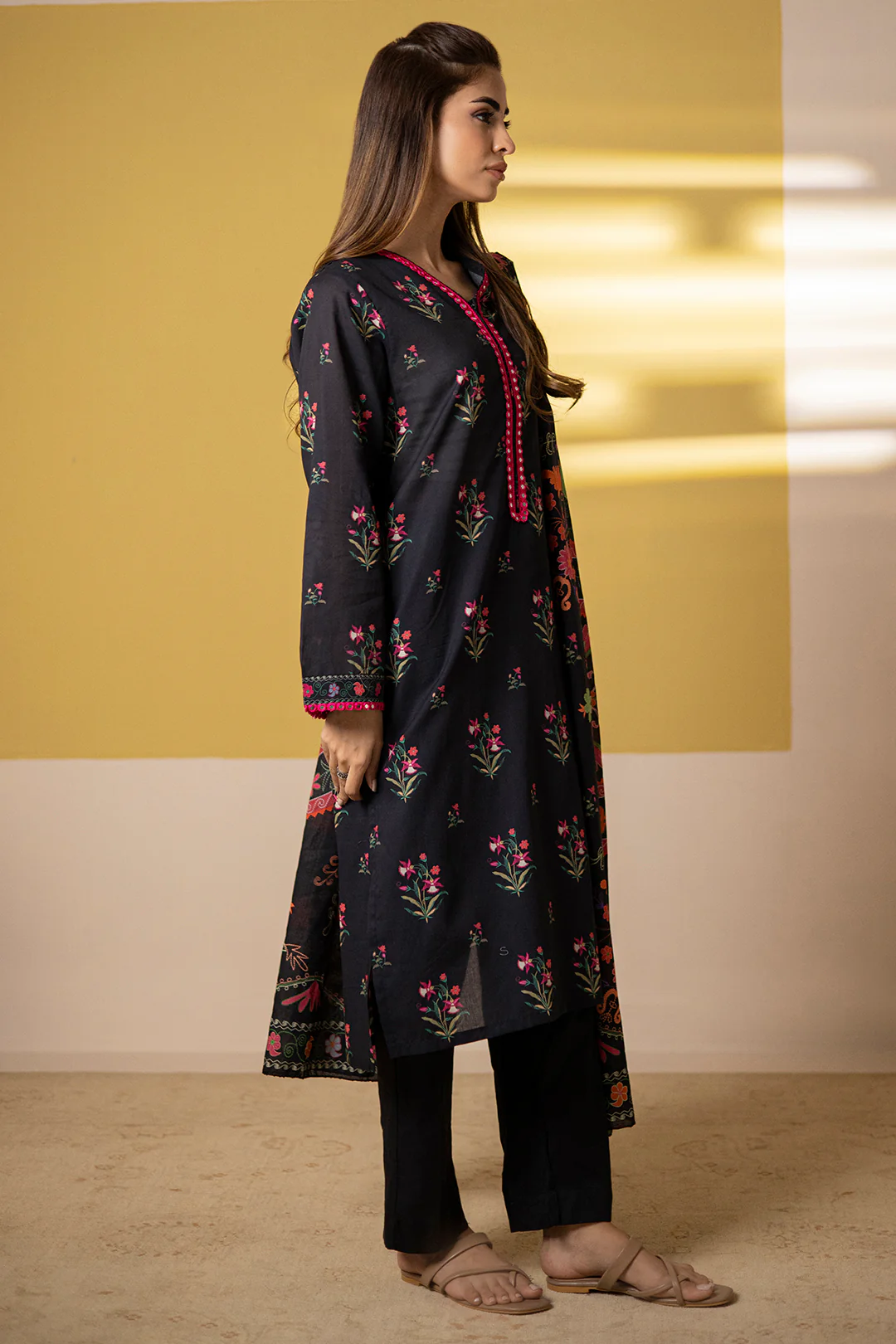 Kurta Dupatta - 3197 - Image 6