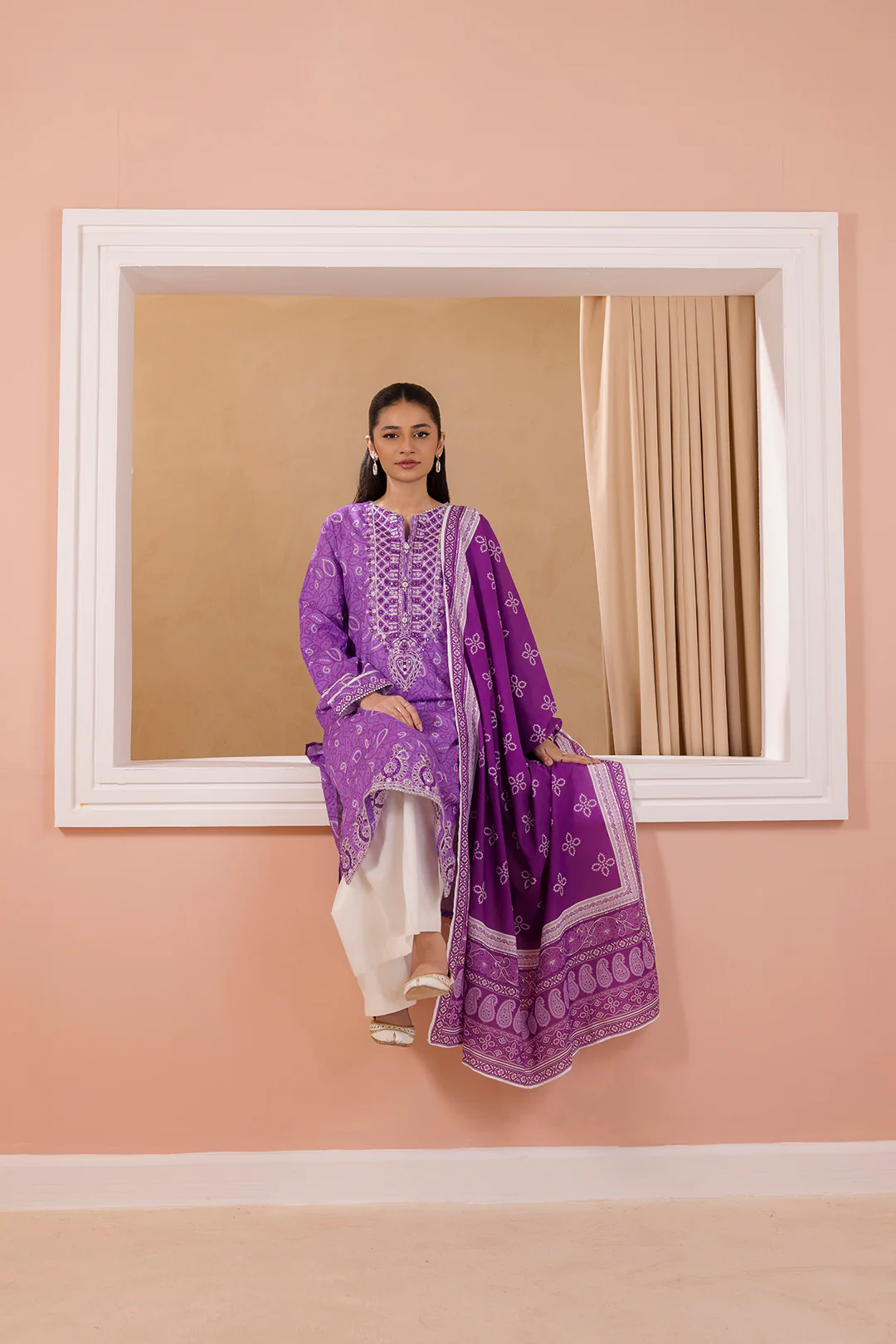 Embroidered Kurta Dupatta - 3212 - Image 12