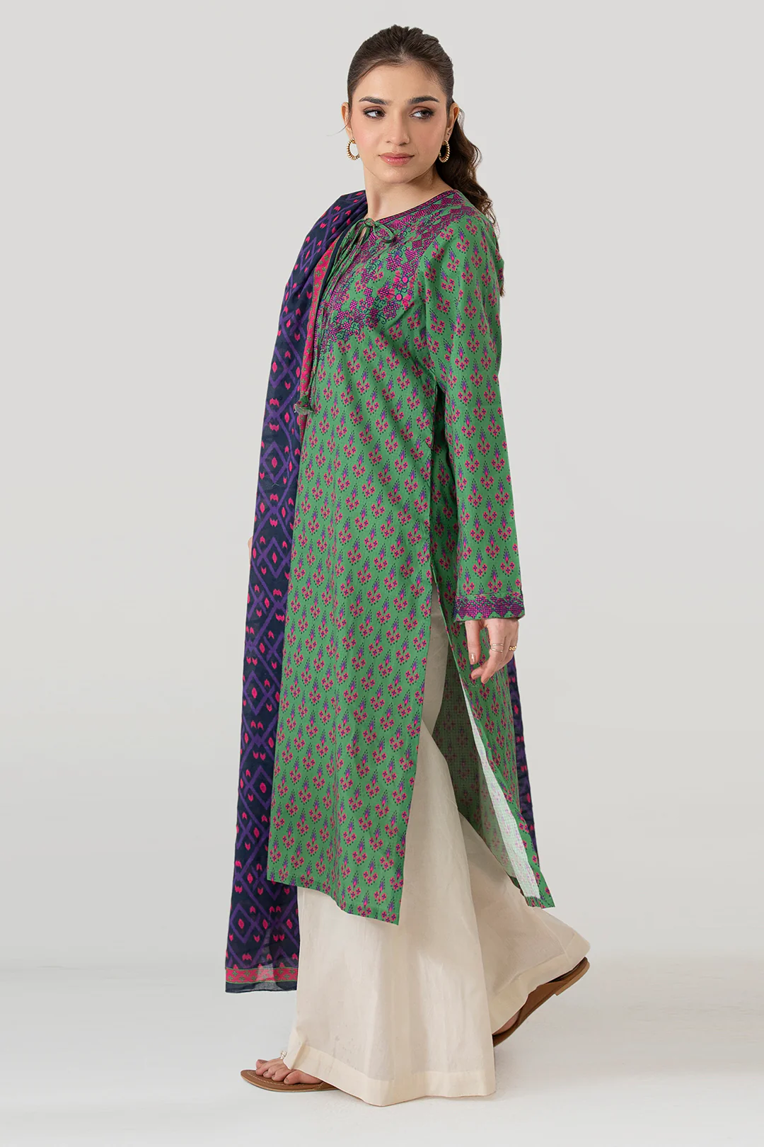 Embroidered Kurta Dupatta - 3213 - Image 4