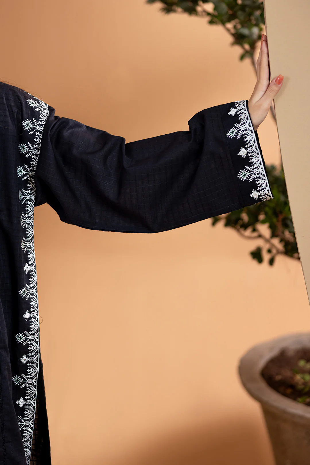 Embroidered Kurta Dupatta - 2505 - Image 7