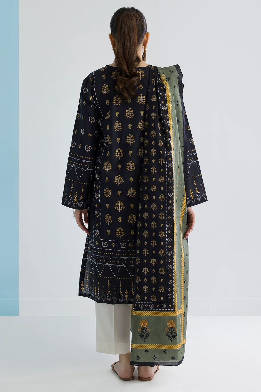 Kurta Dupatta - 2622 - Image 5