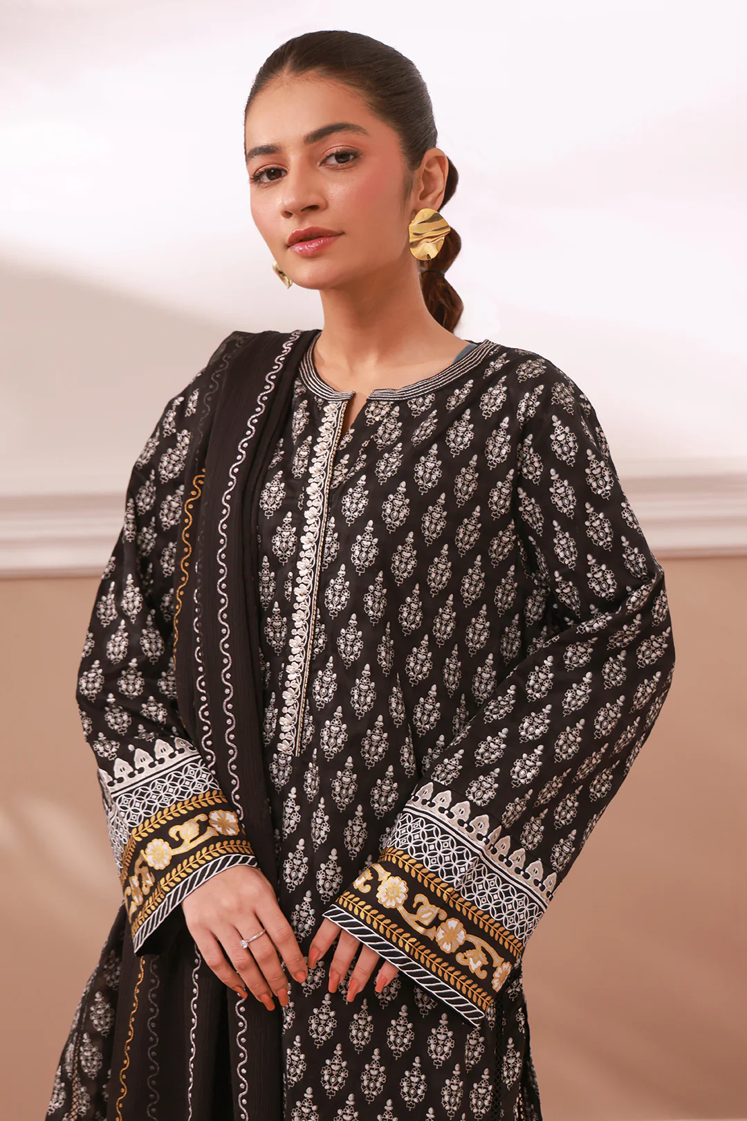 Embroidered Kurta Dupatta - 0973 - Image 6