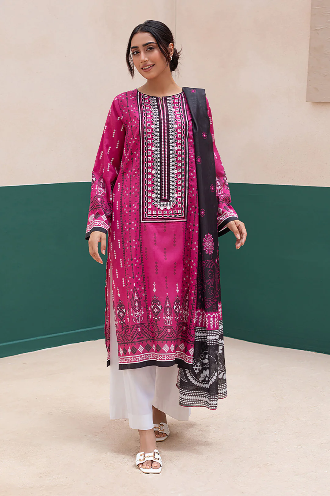 Embroidered Kurta Dupatta - 1101 - Image 2
