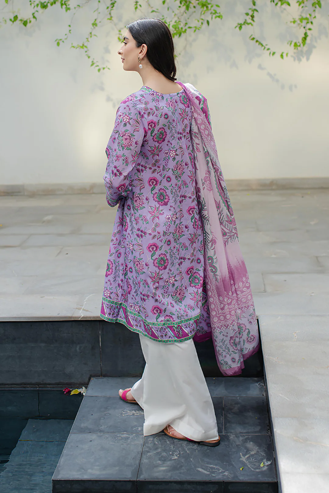 Kurta Dupatta - 1688 - Image 5