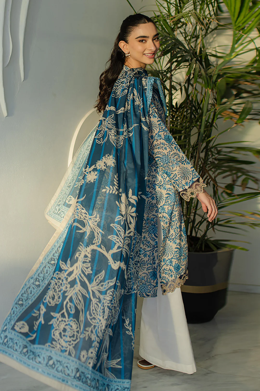 Embroidered Kurta Dupatta - 1706 - Image 5