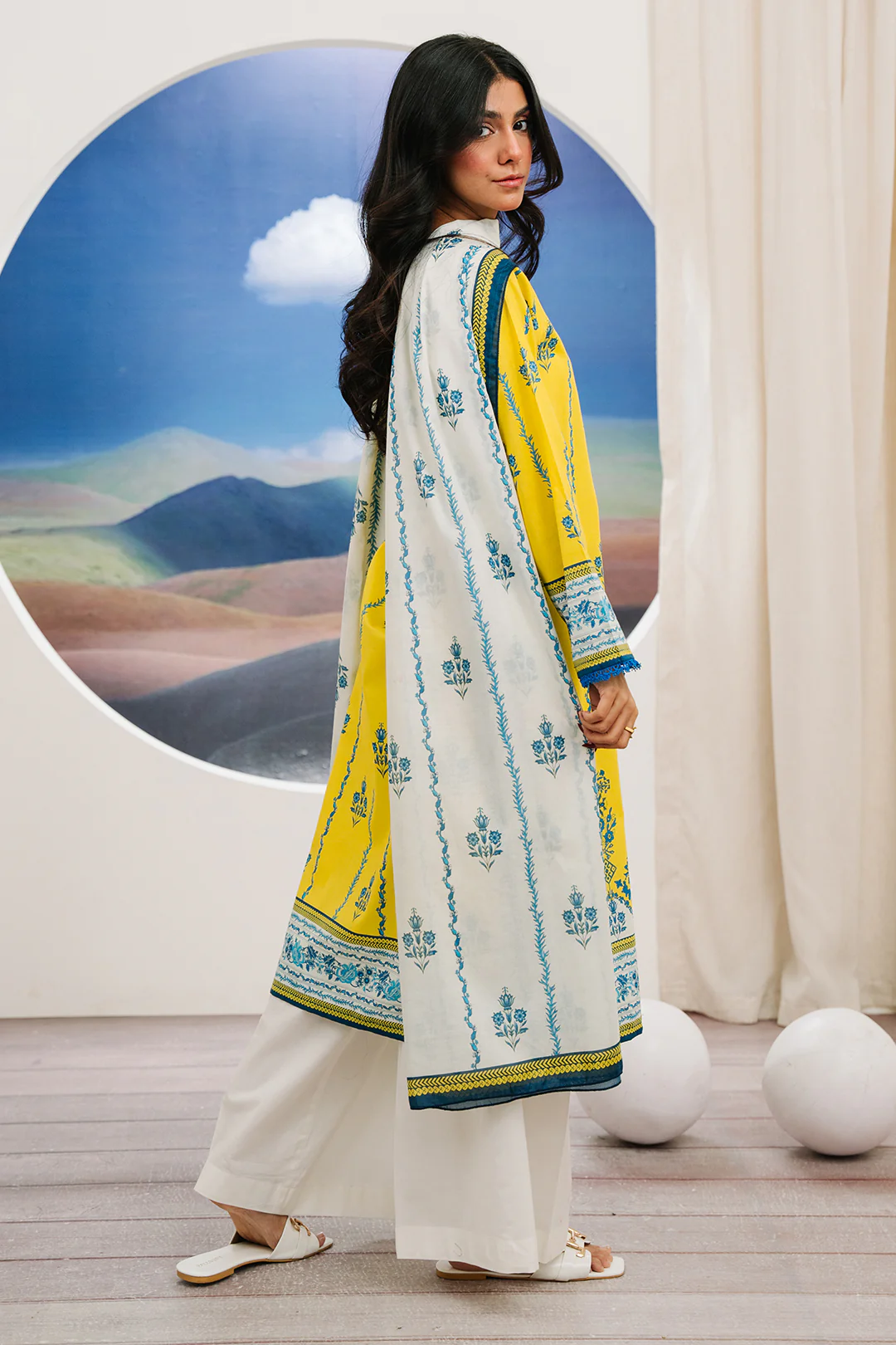 Kurta Dupatta - 1886 - Image 5