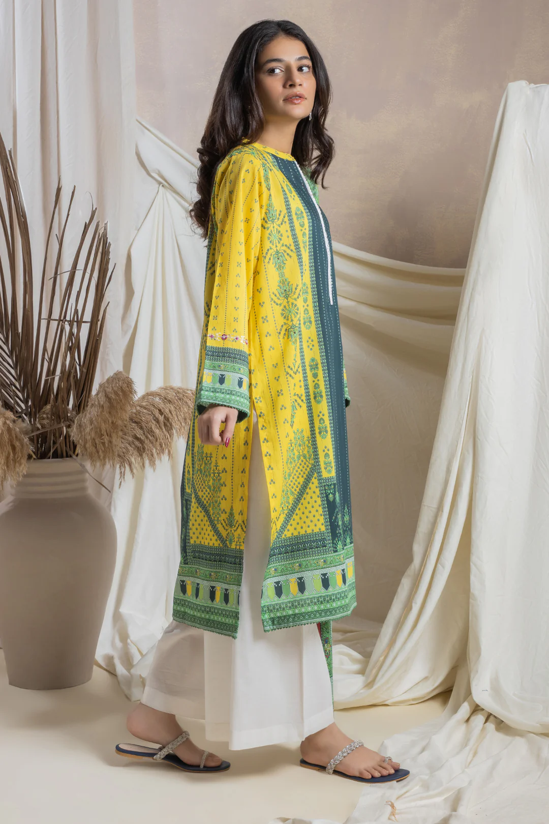Embroidered Kurta Dupatta - 1901 - Image 3
