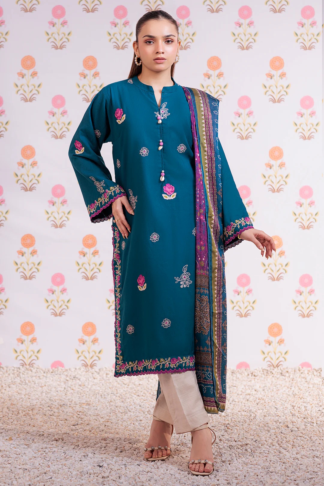Embroidered Kurta Dupatta - 1986 - Image 4