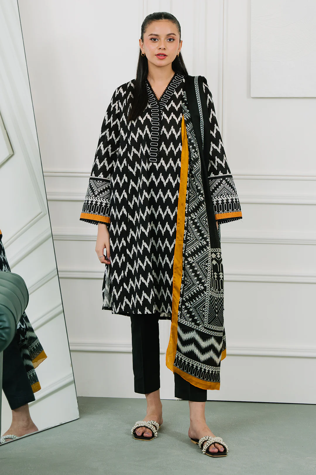 Kurta Dupatta - 2065 - Image 2