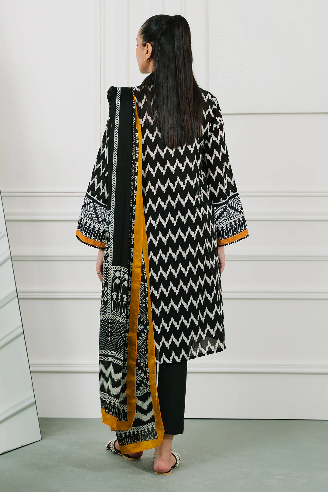 Kurta Dupatta - 2065 - Image 6
