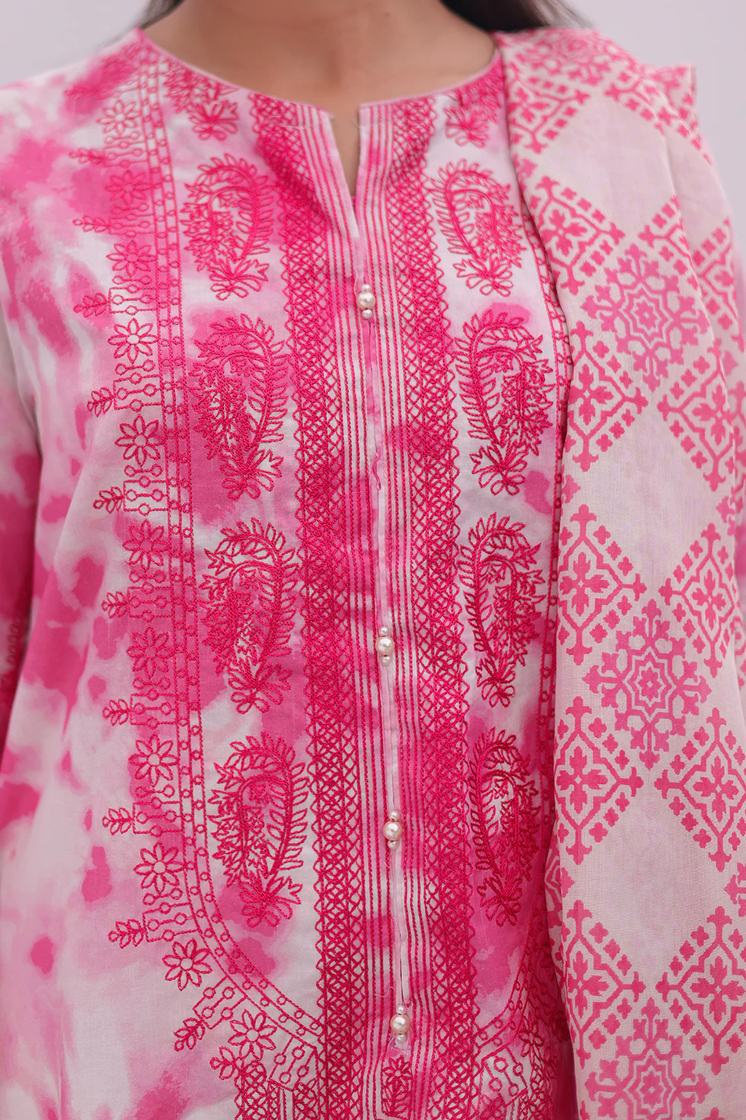 Embroidered Kurta Dupatta - 2071 - Image 4