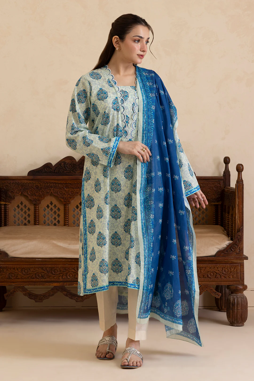 Kurta Dupatta - 2085 - Image 4