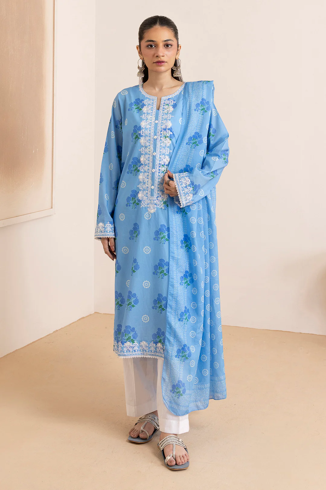 Embroidered Kurta Dupatta - 2232 - Image 2