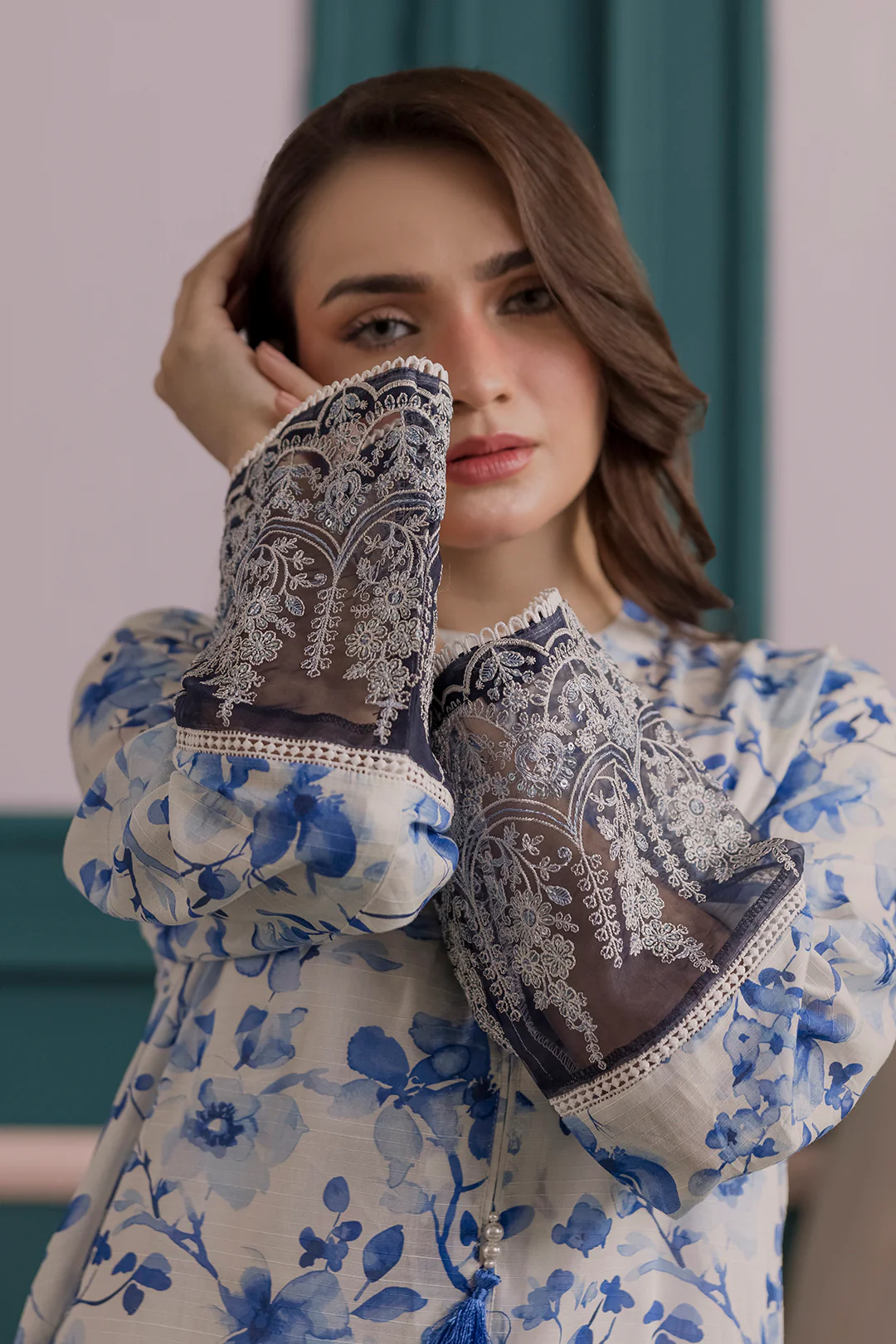 Embroidered Kurta Dupatta - 2233 - Image 3