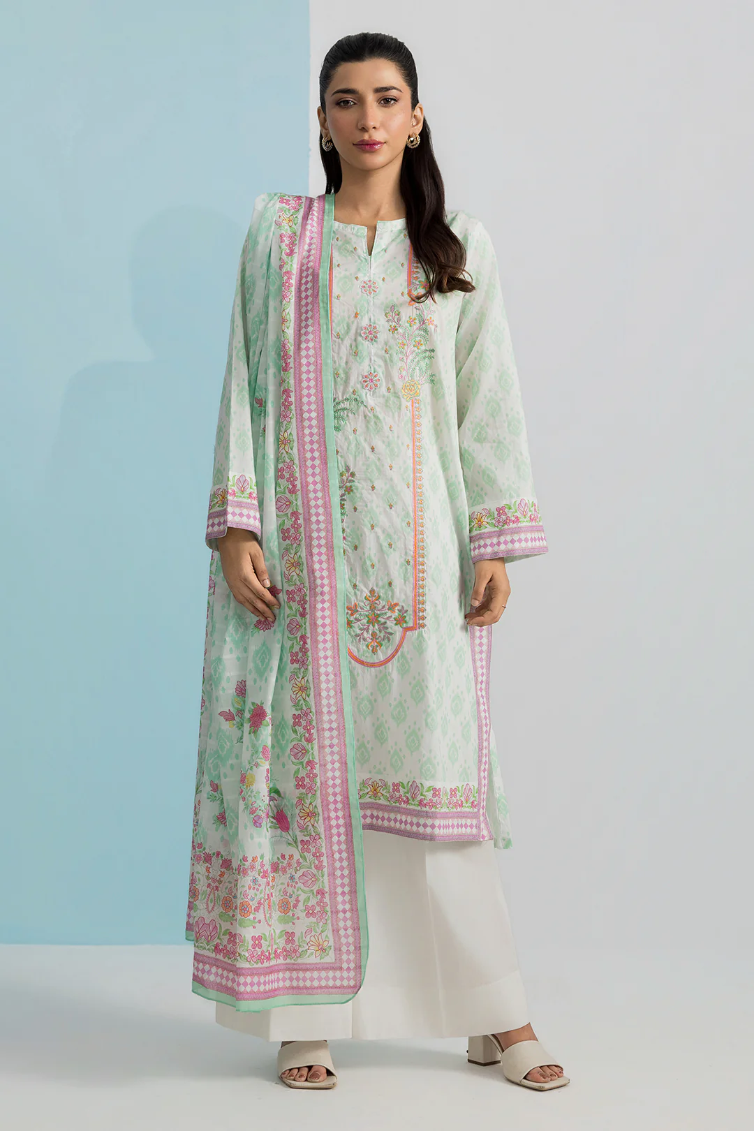Embroidered Kurta Dupatta - 2290 - Image 4