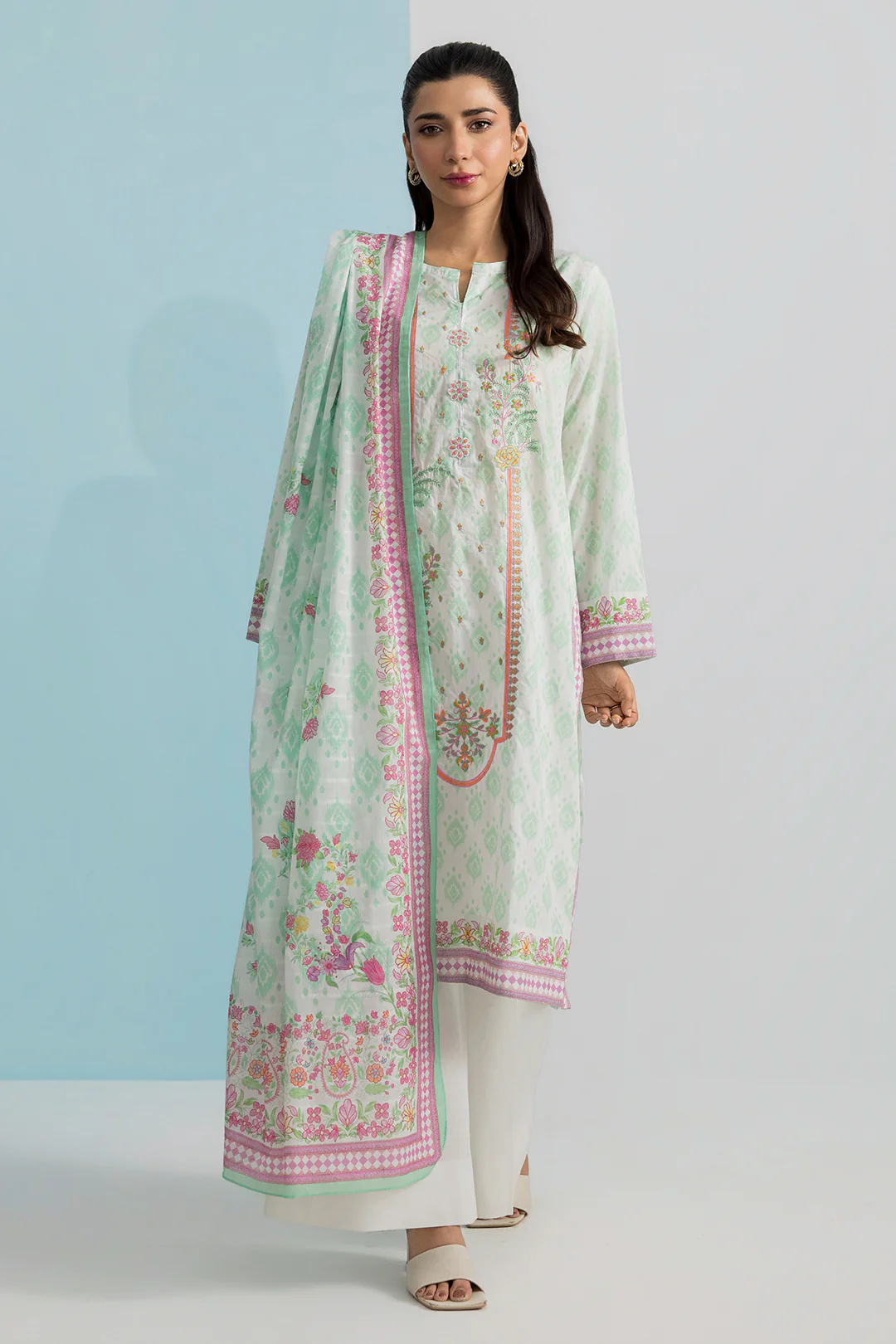 Embroidered Kurta Dupatta - 2290 - Image 6