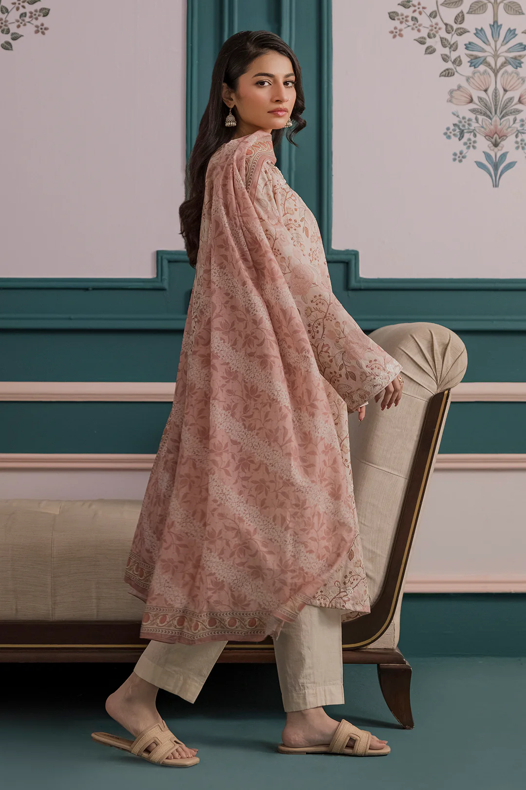 Embroidered Kurta Dupatta - 2130 - Image 6