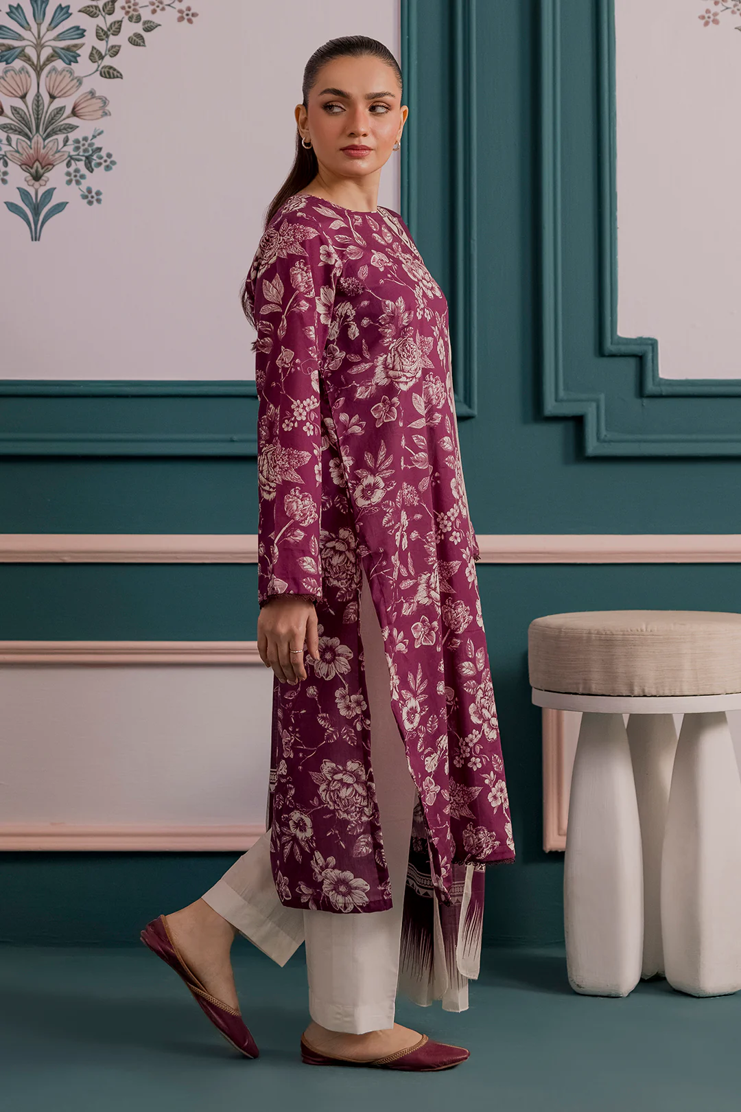 Kurta Dupatta - 2401 - Image 3