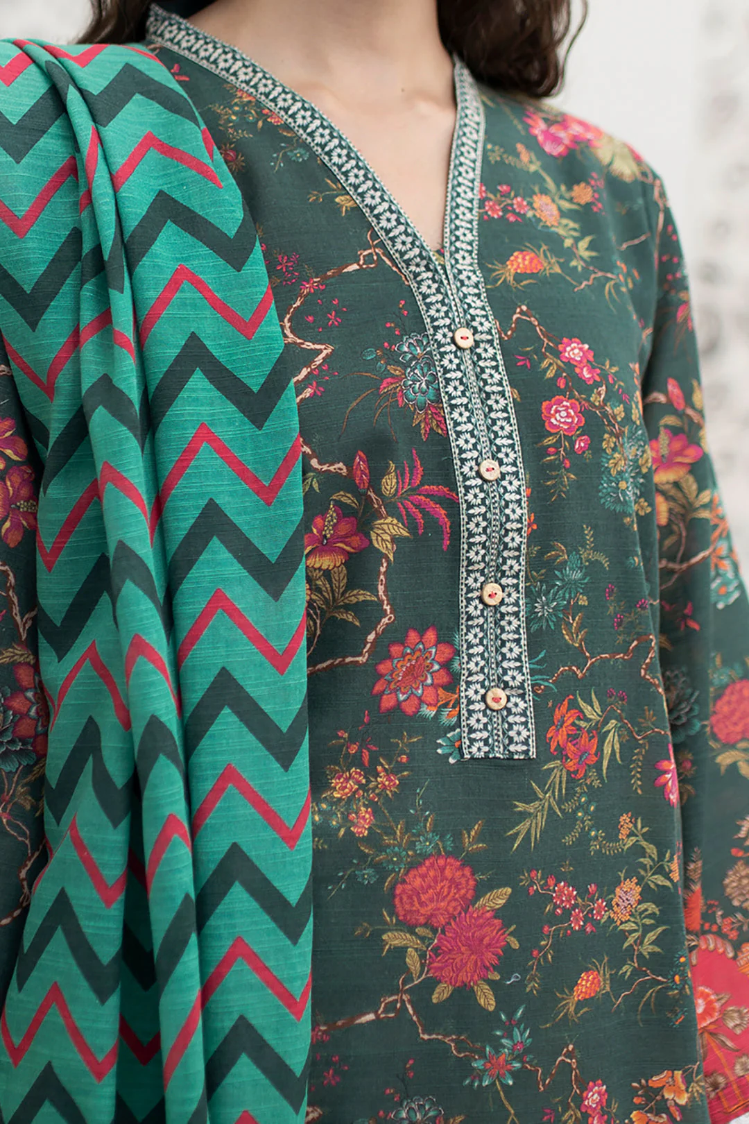 Kurta Dupatta - 1524 - Image 4
