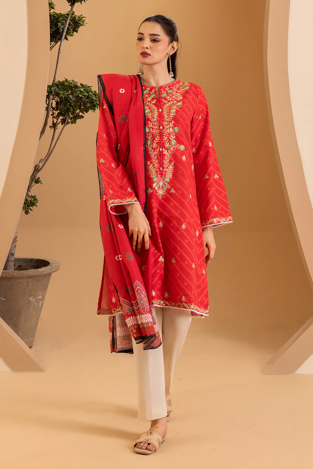 Embroidered Kurta Dupatta - 3111 - Image 3