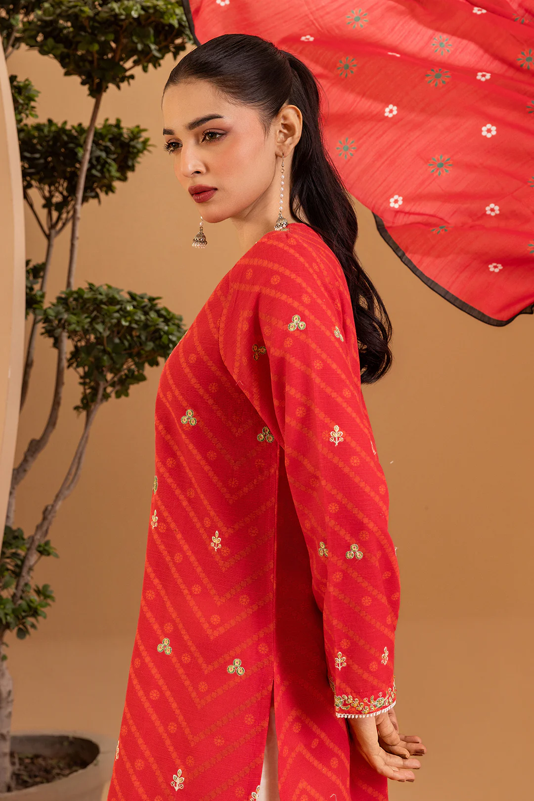 Embroidered Kurta Dupatta - 3111 - Image 4