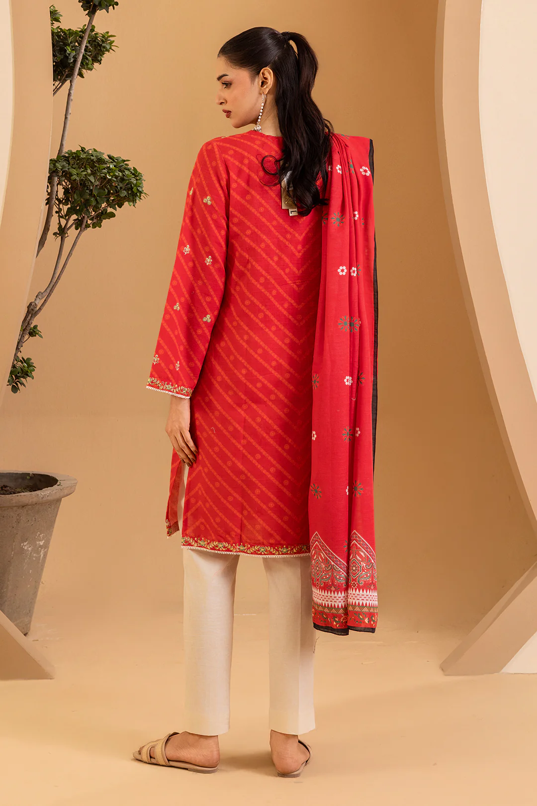 Embroidered Kurta Dupatta - 3111 - Image 8