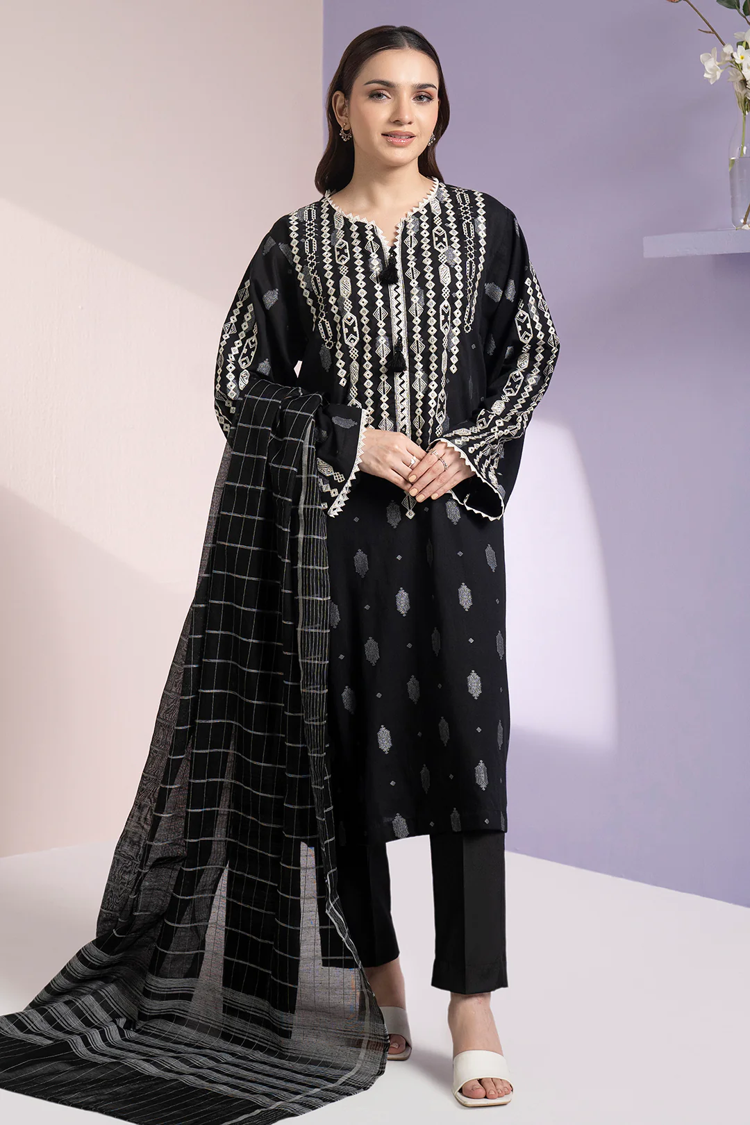 Embroidered Kurta Dupatta - 3349 - Image 3