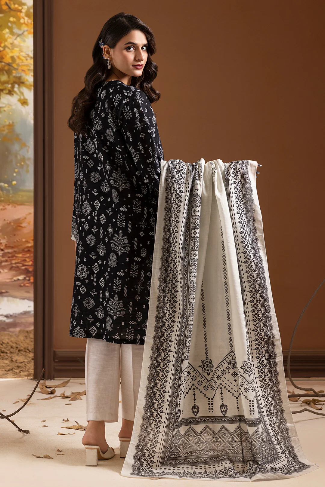 Kurta Dupatta - 2669 - Image 5