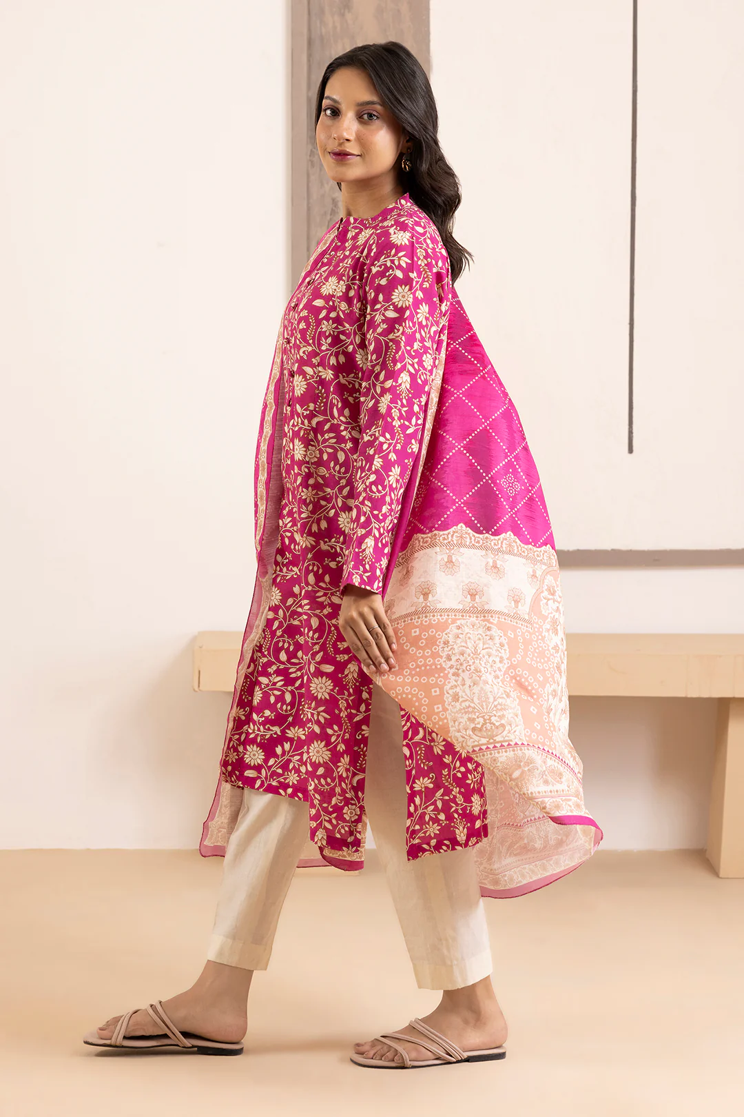 Kurta Dupatta - 2833 - Image 9