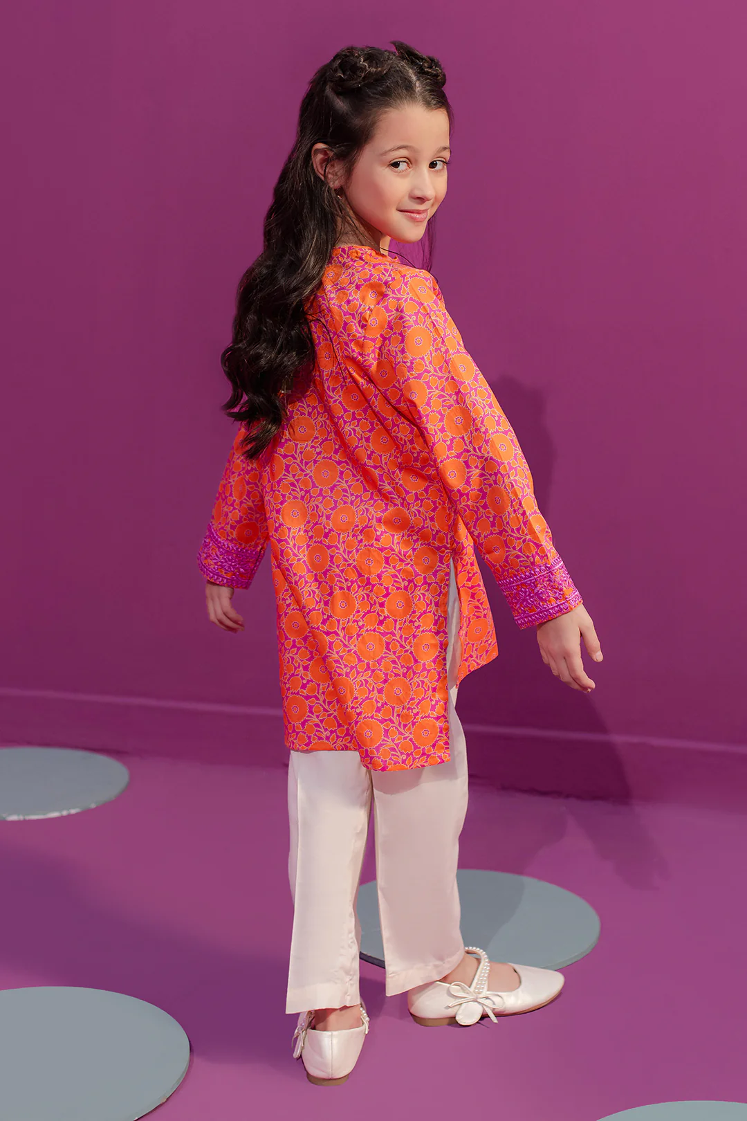 Embroidered Kurta - 1404 - Image 3