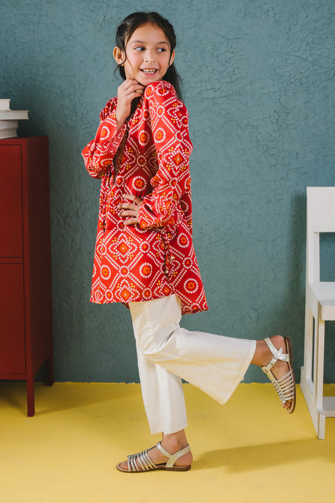 Embroidered Kurta - 1611 - Image 9