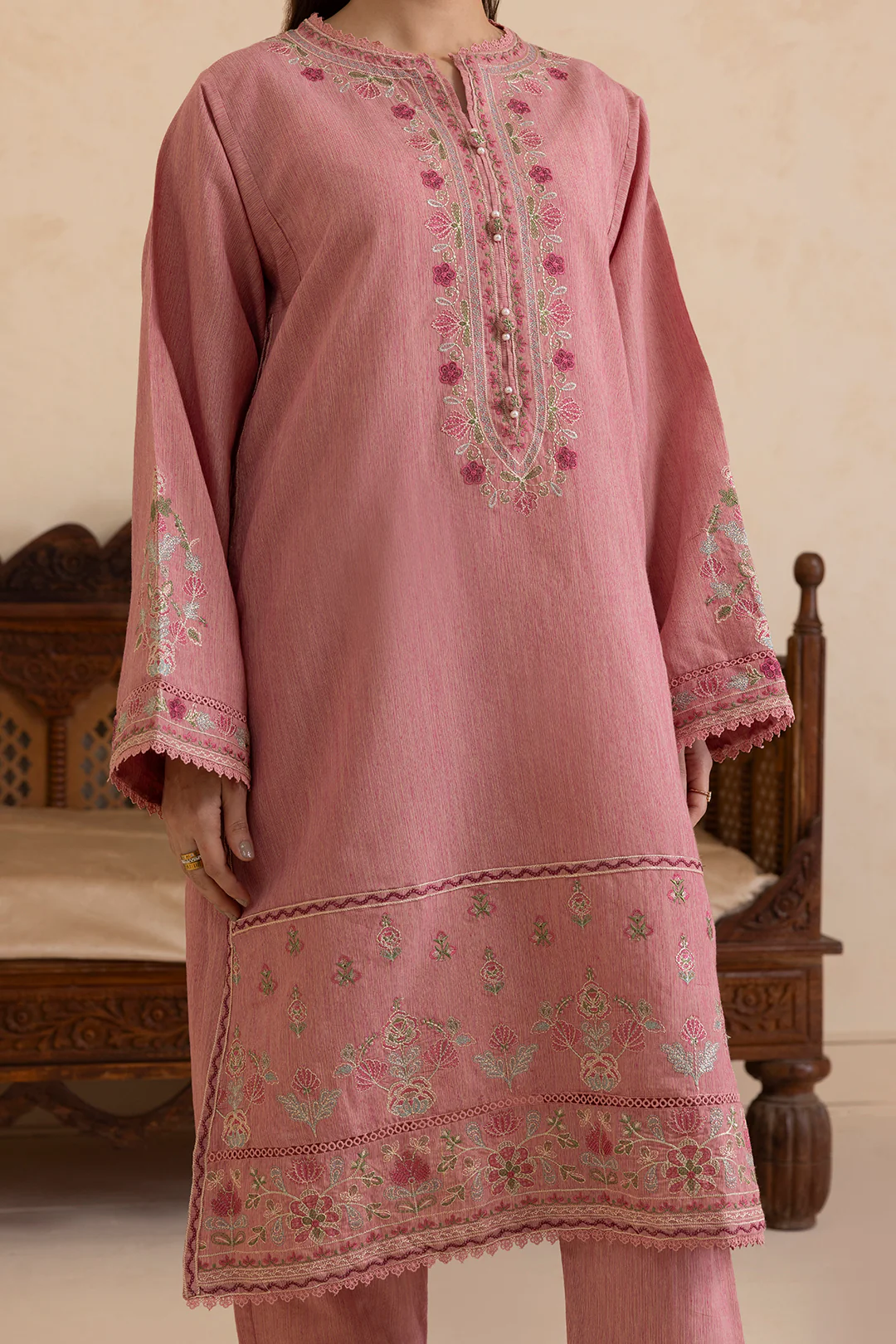 Embroidered Kurta Shawl Trouser - 3414 - Image 6